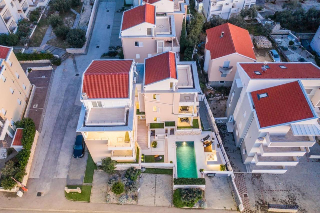 Vile Sunca Novalja Exterior foto